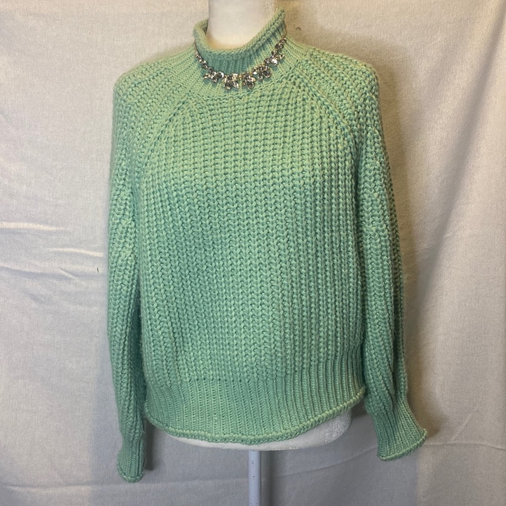 Thick Green Cable knit H&M sweater Turtleneck